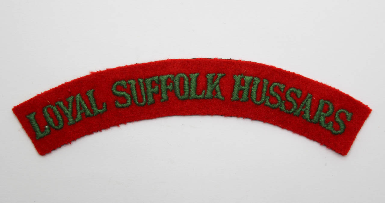 Loyal Suffolk Hussars (LOYAL SUFFOLK HUSSARS) Cloth Shoulder Title