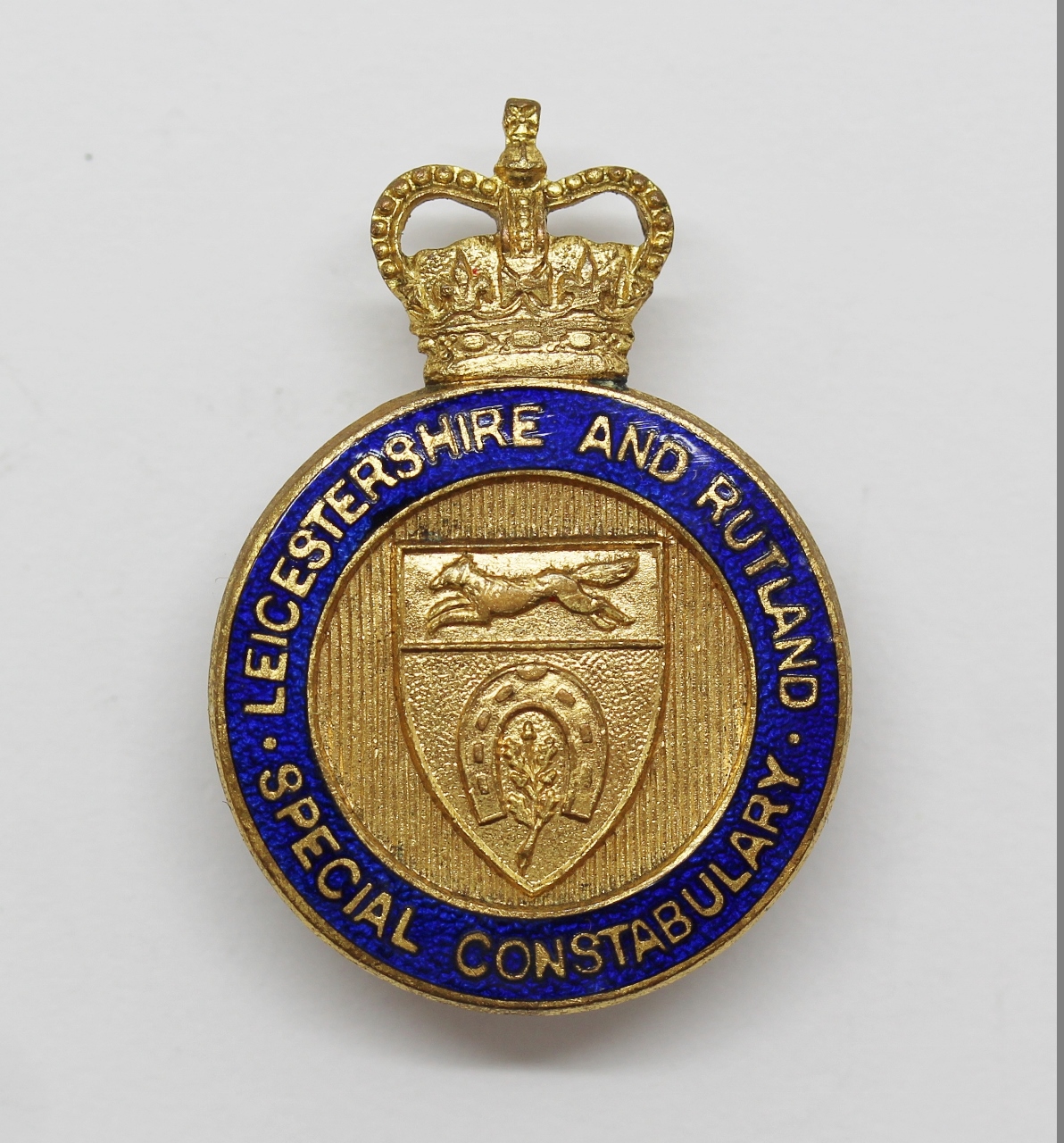 Leicestershire and Rutland Special Constabulary Enamelled Lapel Badge - Queen's Crown