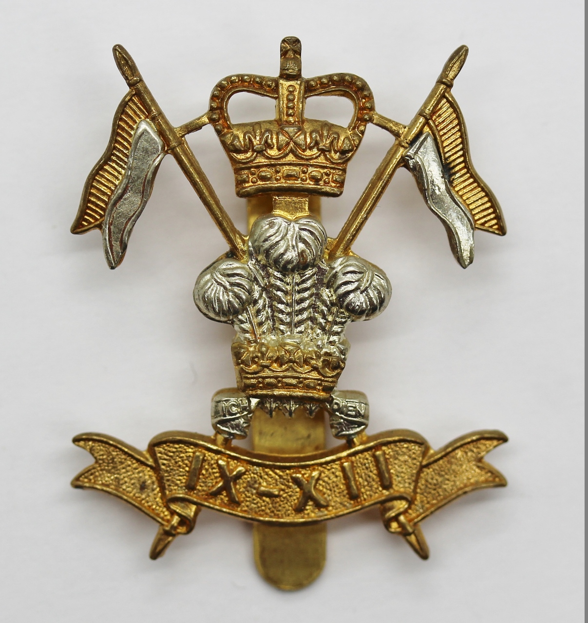 9th/12th Royal Lancers Bi-Metal Cap Badge
