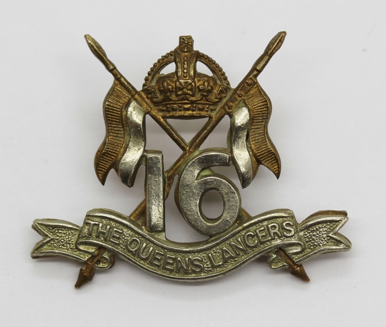 16th/5th The Queen's Lancers Collar Badge - King's Crown
