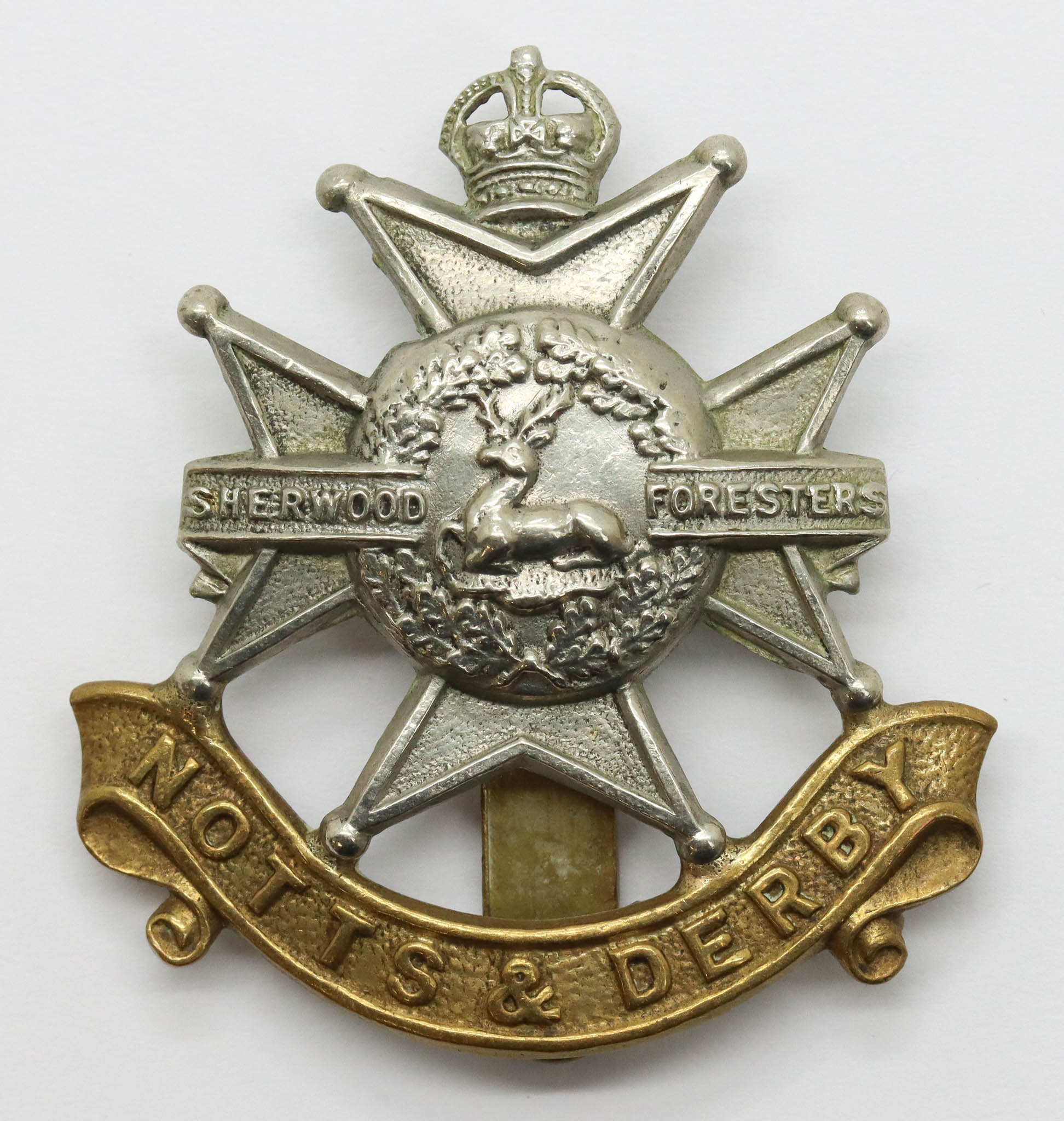 Notts & Derby Regiment (Sherwood Foresters) Cap Badge - King's Crown