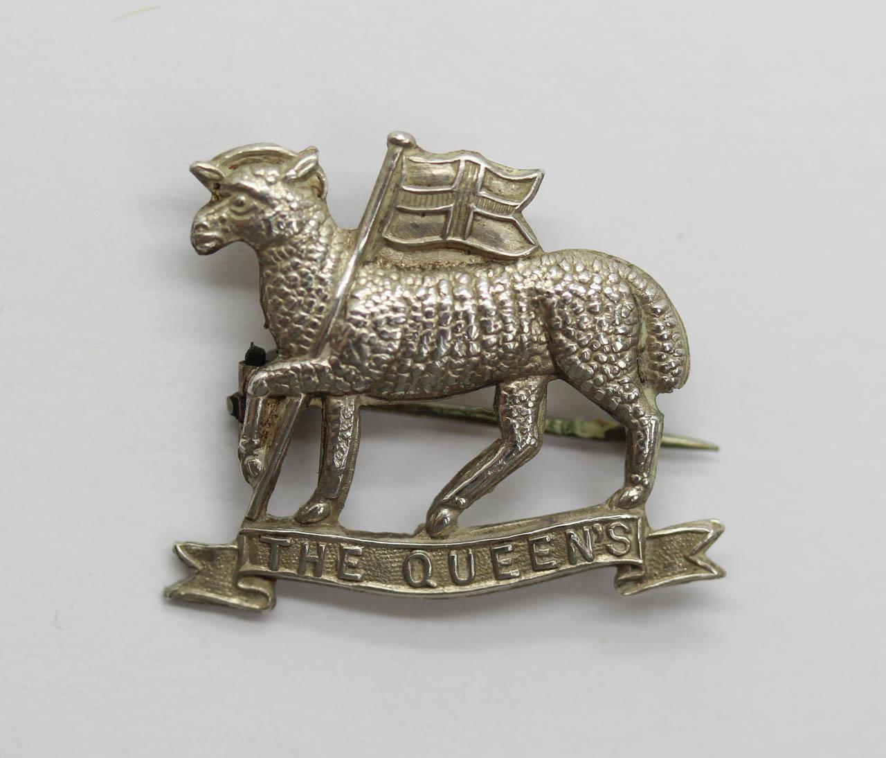 The Queen's (Royal West Surrey) Regiment Sterling Silver Sweetheart Brooch