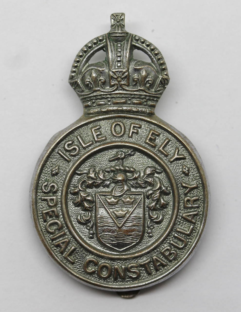 Isle of Ely Special Constabulary Cap Badge - King's Crown