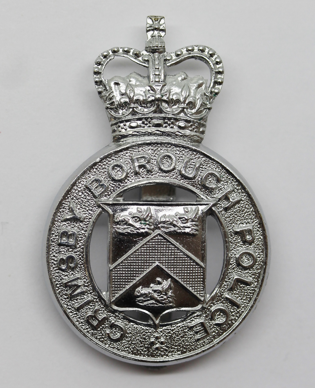 Grimsby Borough Police Cap Badge - Queen's Crown