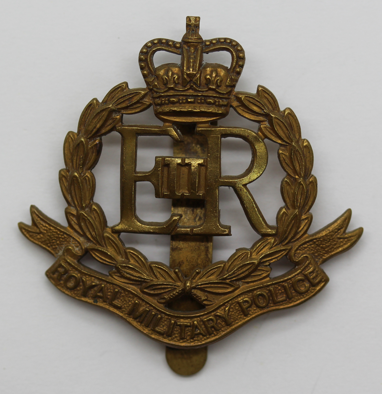 Royal Military Police (R.M.P.) Cap Badge - Queen's Crown