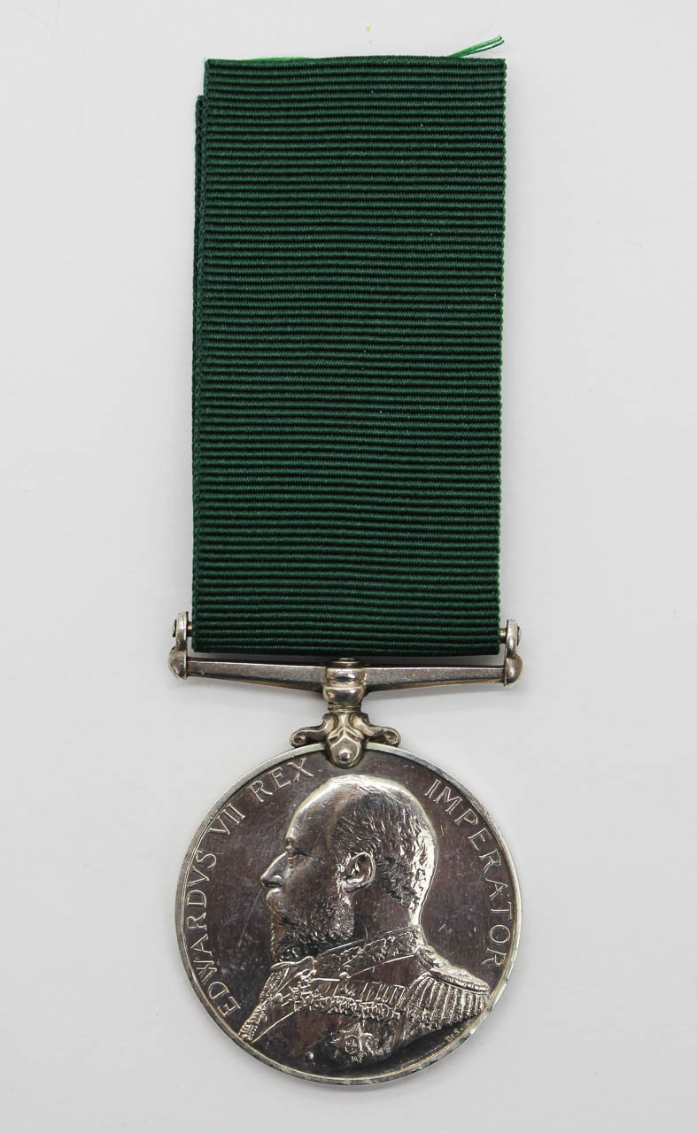Edward VII Royal Naval Reserve Long Service & Good Conduct Medal - Seaman E. Roberts, Royal Naval Reserve