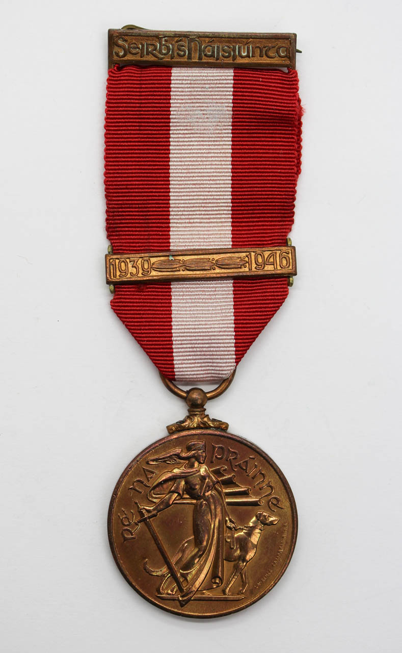 Irish 1939-46 Emergency Service Medal (An Forsa Cosanta Aitiuil)