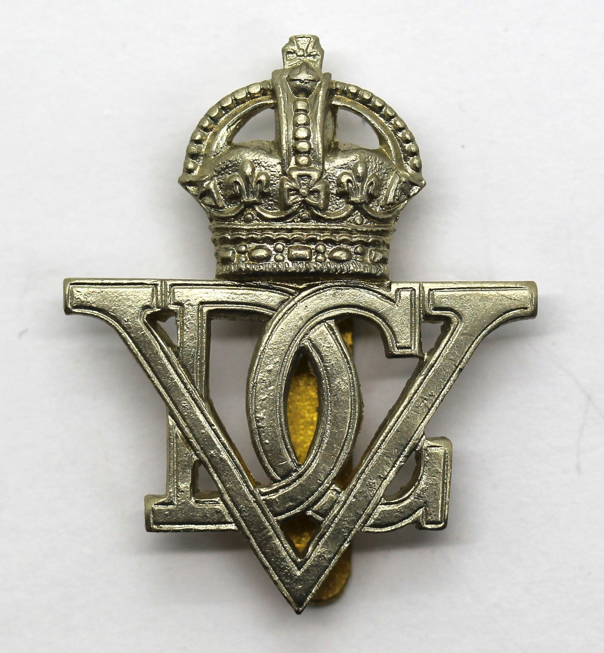 5th Royal Inniskilling Dragoon Guards Cap Badge - King's Crown