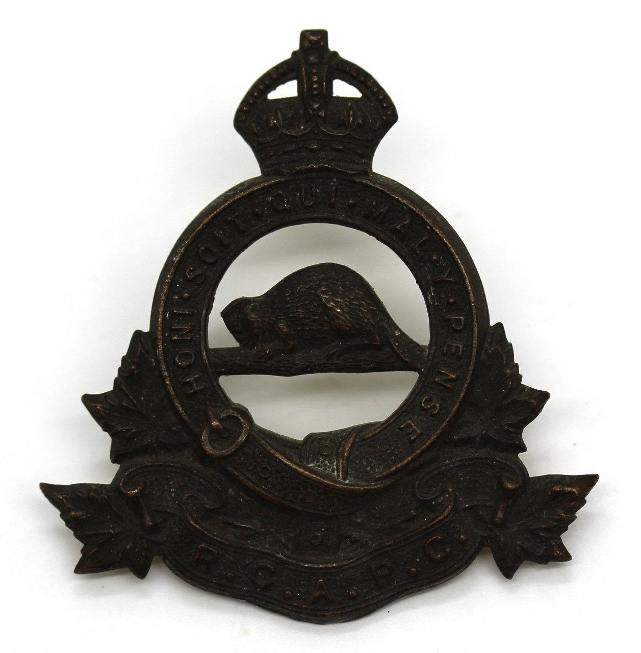 Royal Canadian Army Pay Corps (R.C.A.P.C.) Cap Badge - King's Crown