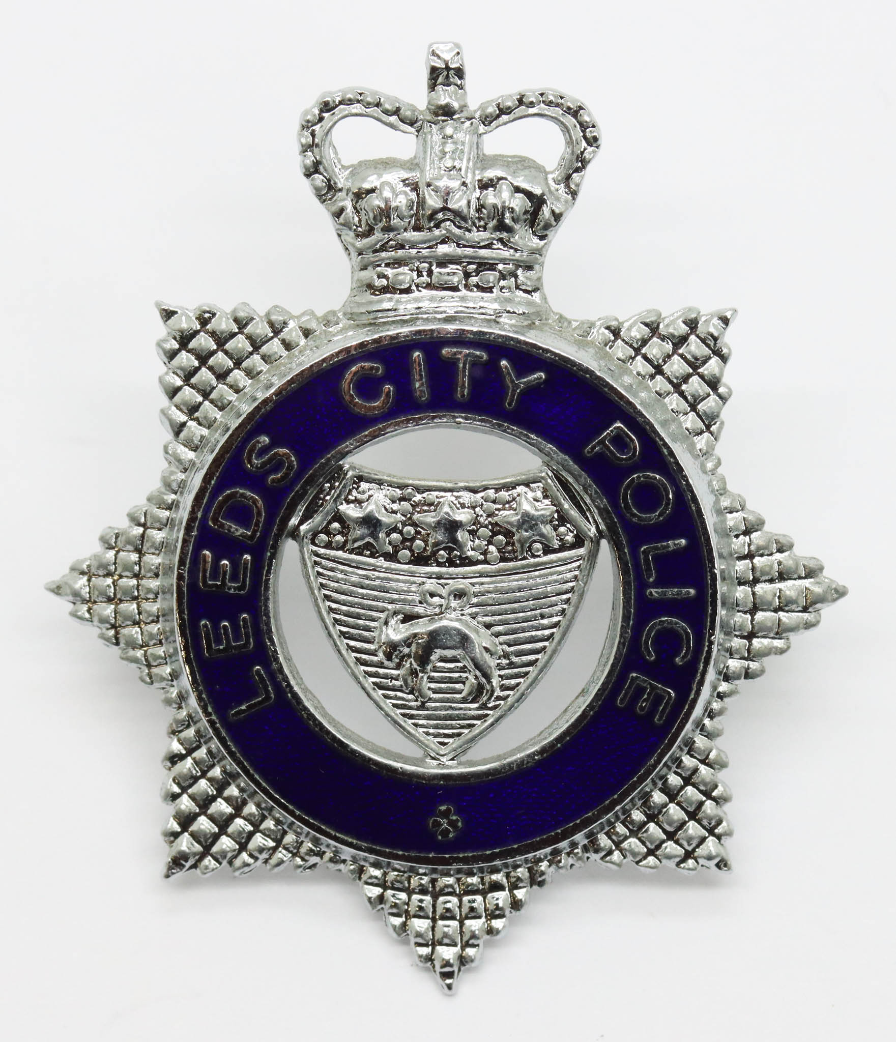 Leeds City Police Senior Officer's Enamelled Cap Badge - Queen's Crown