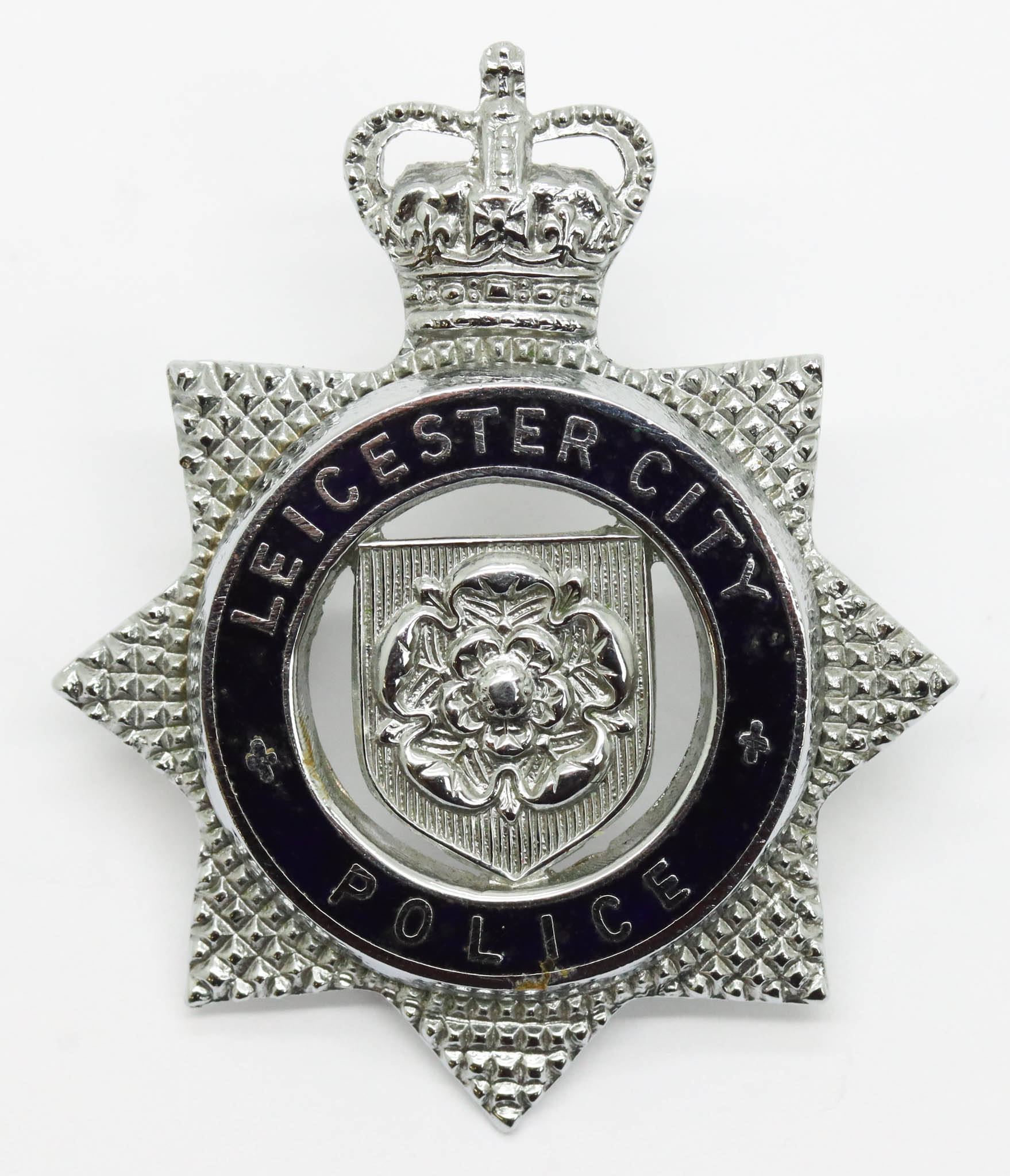 Leicester City Police Senior Officer's Enamelled Cap Badge - Queen's Crown