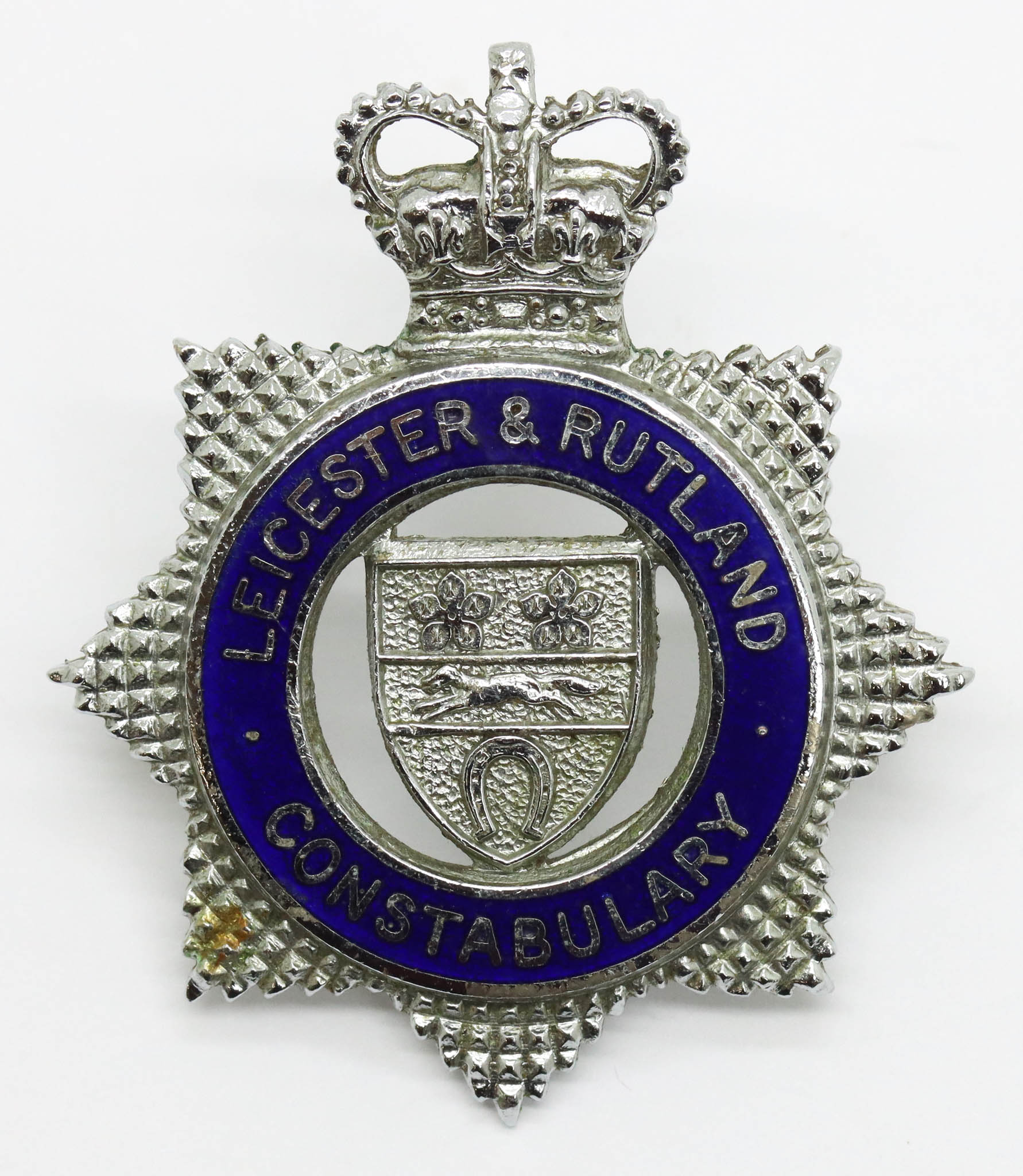Leicester & Rutland Constabulary Senior Officer's Enamelled Cap Badge - Queen's Crown