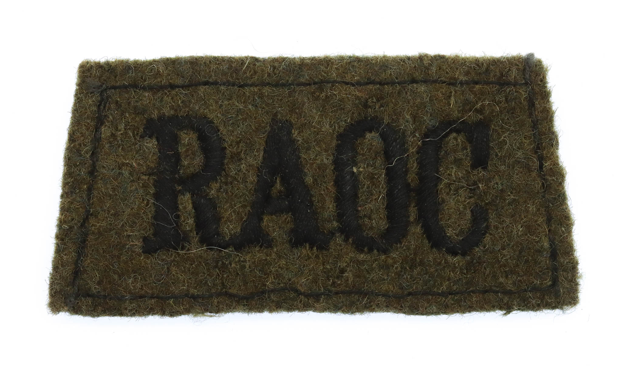 Royal Army Ordnance Corps (R.A.O.C.) WW2 Cloth Slip On Shoulder Title