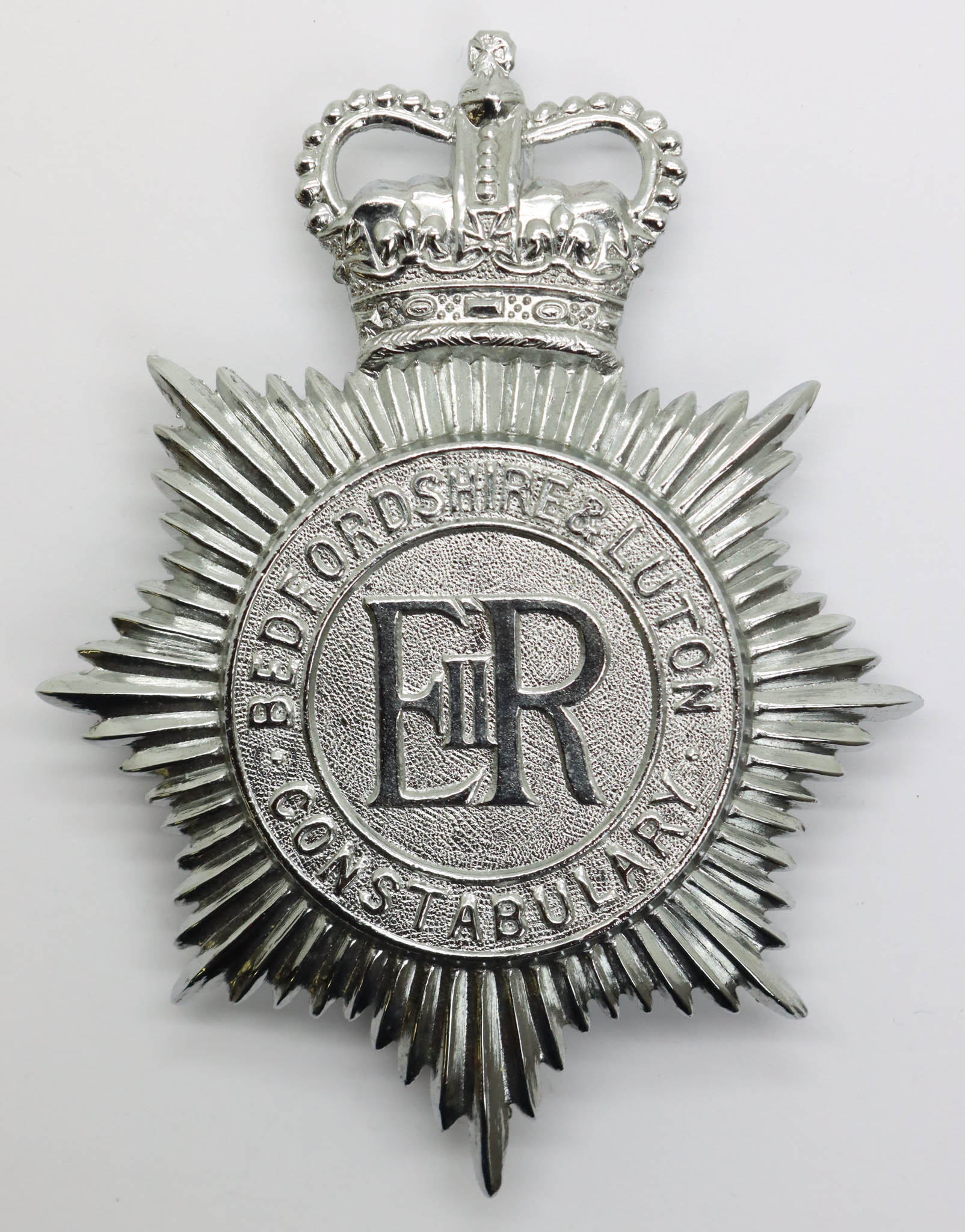 Bedfordshire & Luton Constabulary Helmet Plate - Queen's Crown