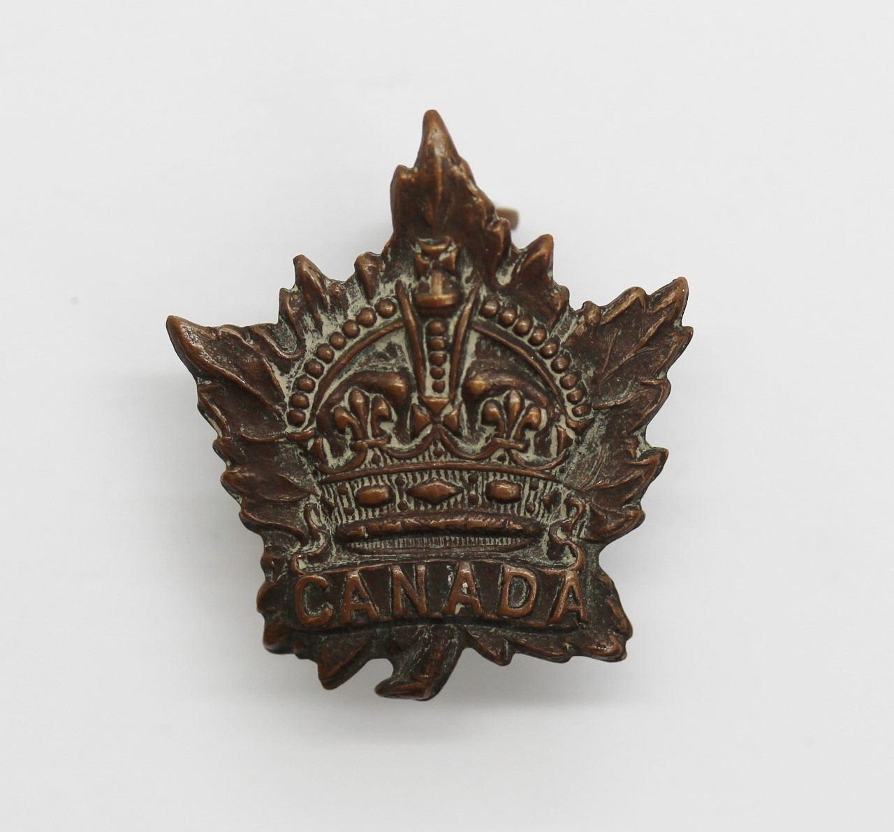 Canadian WW1 General Service Collar Badge (Birks 1915)
