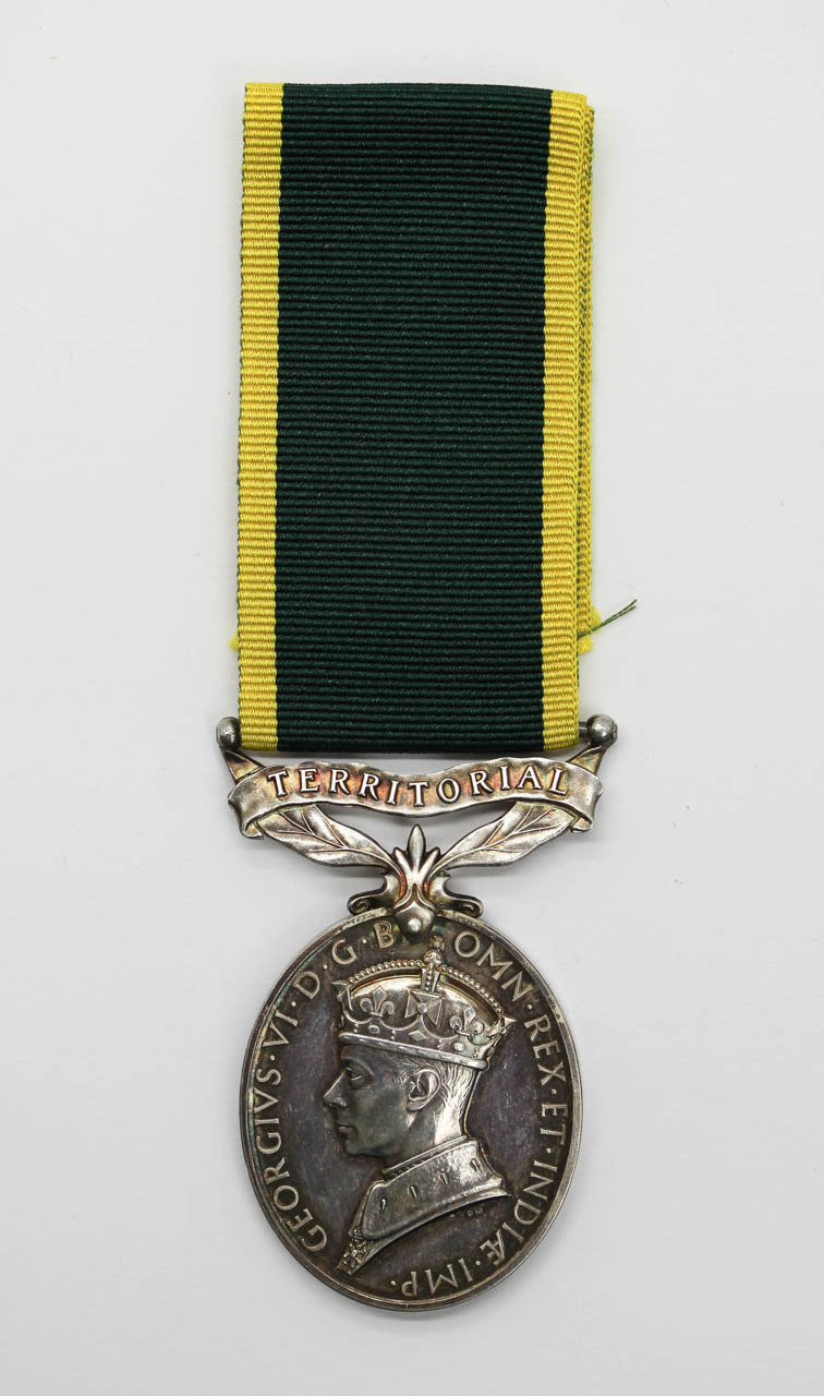 George VI Territorial Efficiency Medal - Lieut. G.G. Lawrance, Royal Artillery