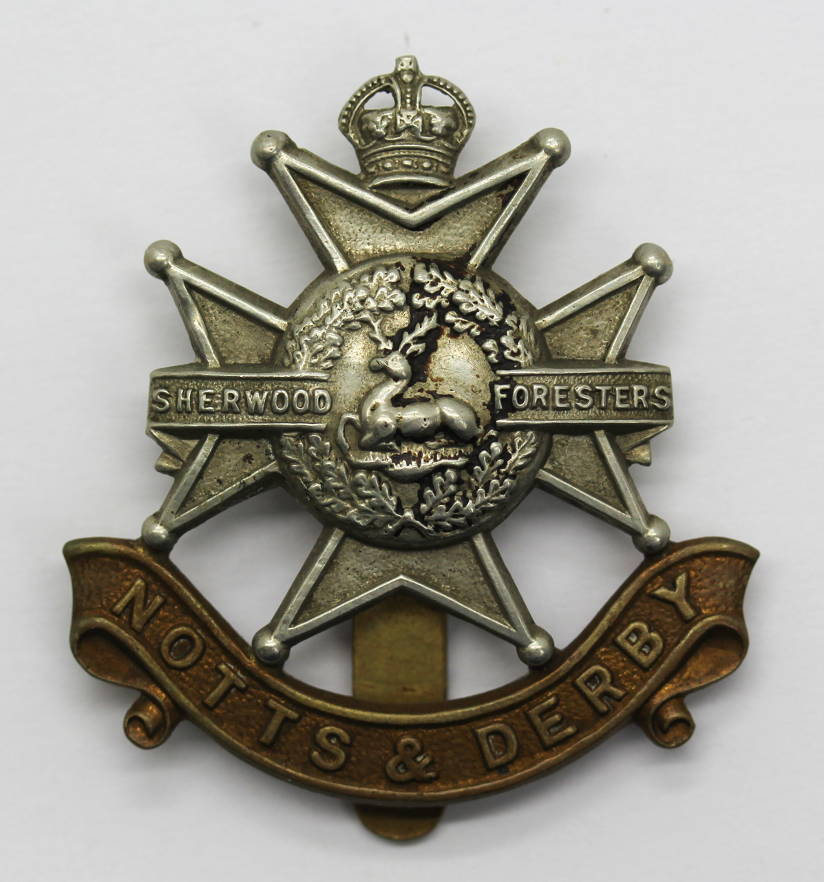 Notts & Derby Regiment (Sherwood Foresters) Cap Badge - King's Crown