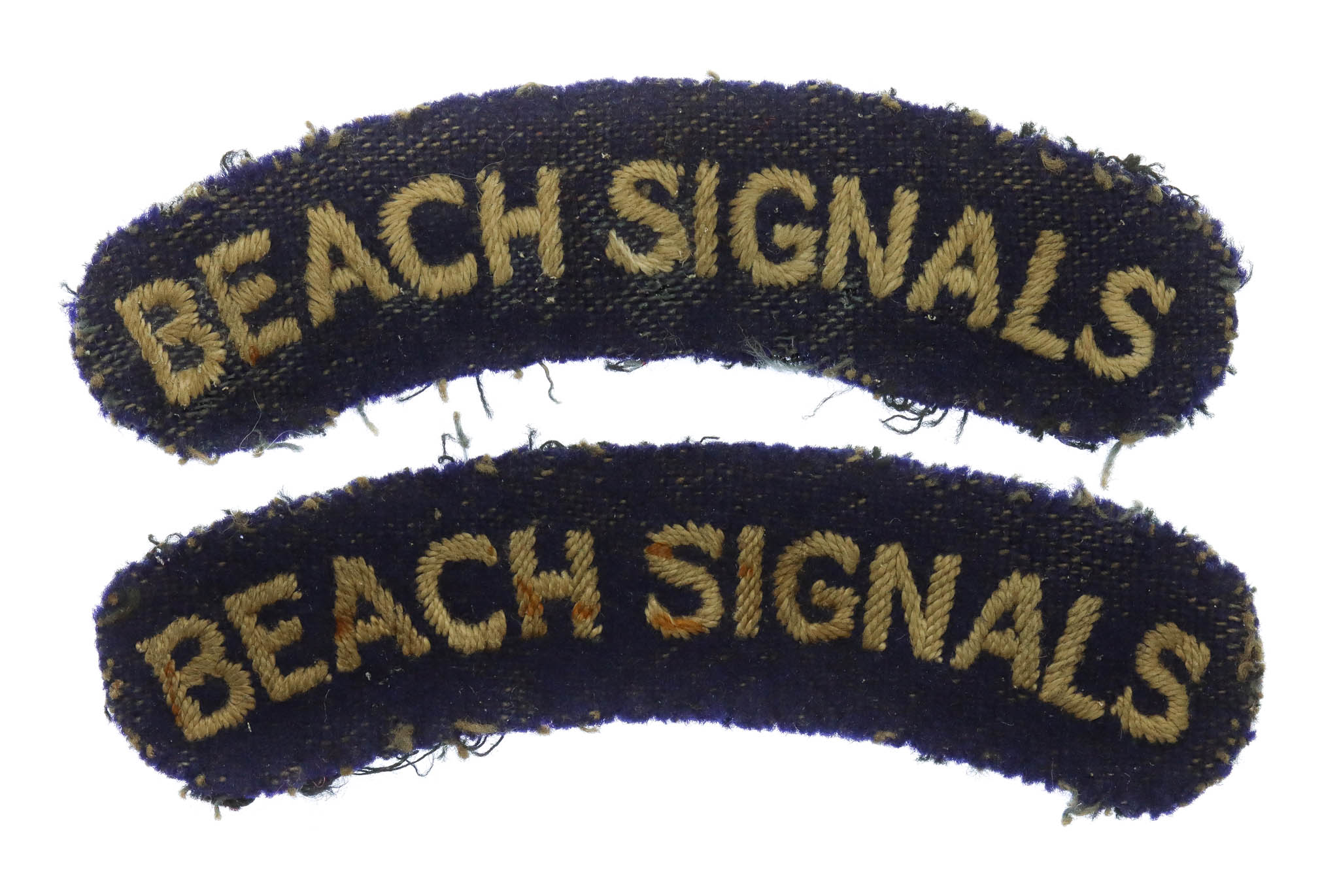 Scarce Pair of WW2 Beach Signals Cloth Shoulder Titles