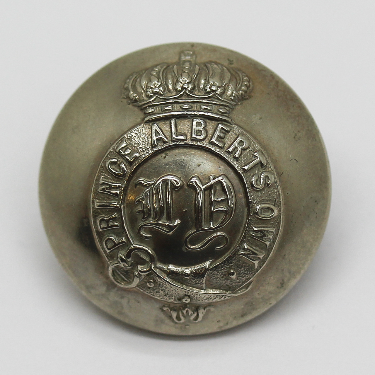 Leicestershire Yeomanry (Prince Albert's Own) White Metal Button (Large)
