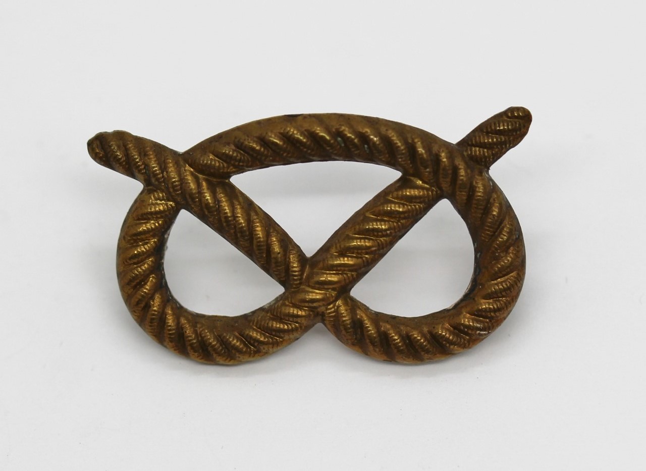 Victorian South Staffordshire Regiment Collar Badge