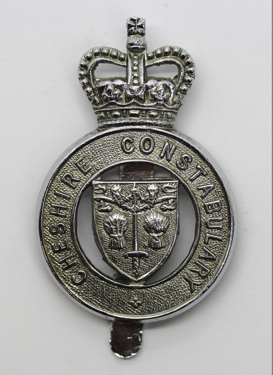 Cheshire Constabulary Cap Badge - Queen's Crown