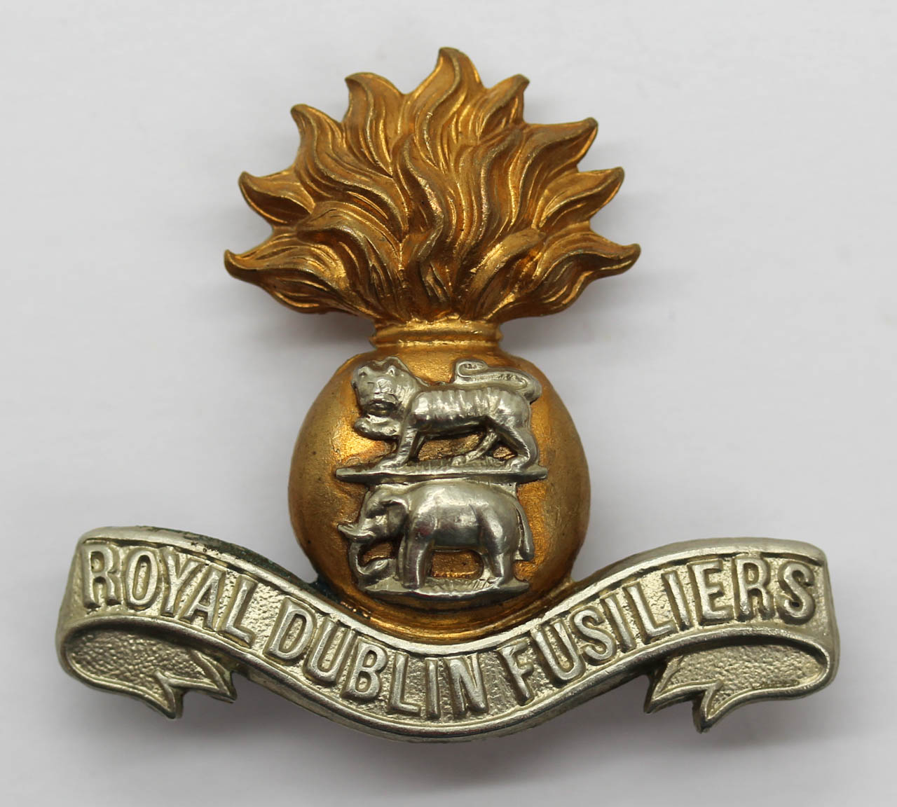 Victorian/Edwardian Royal Dublin Fusiliers Cap Badge