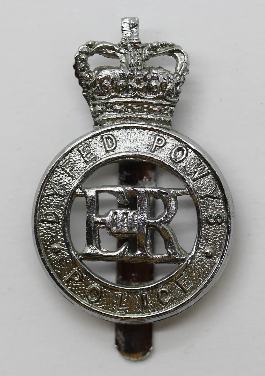 Dyfed Powys Police Cap Badge - Queen's Crown