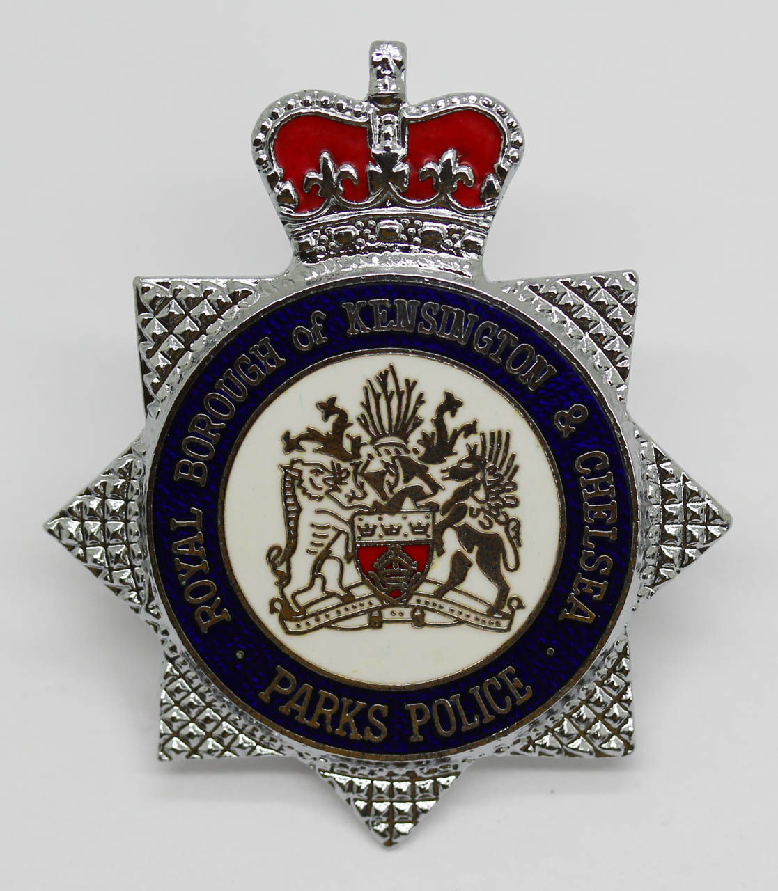 Royal Borough of Kensington & Chelsea Parks Police Enamelled Cap Badge - Queen's Crown