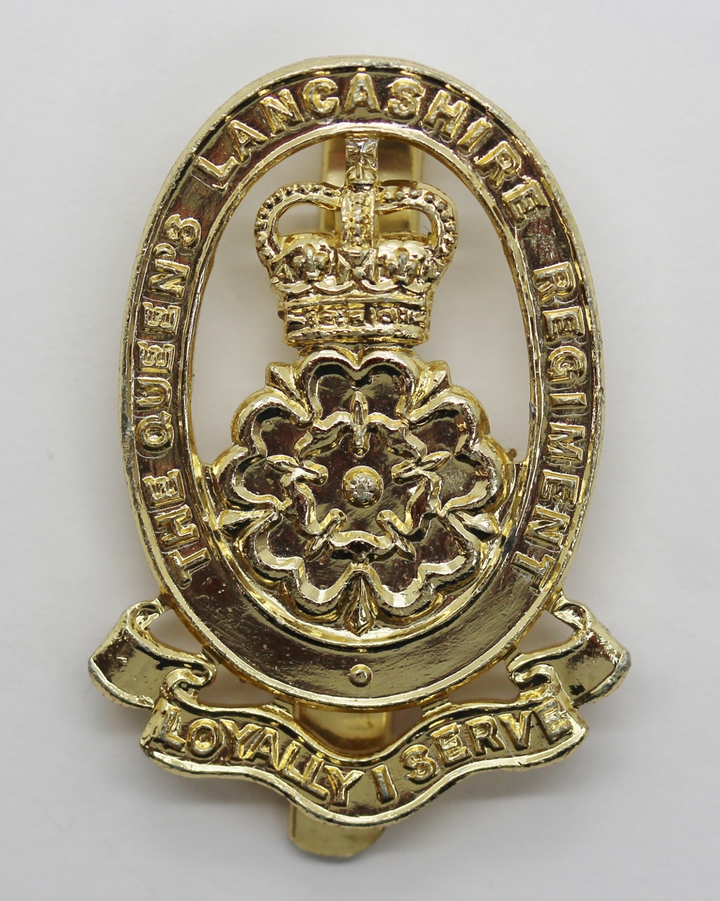 Queen's Lancashire Regiment Anodised (Staybrite) Cap Badge - Queen's Crown