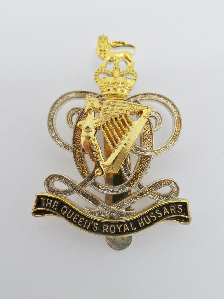 Queen's Royal Hussars Cap Badge - Queen's Crown