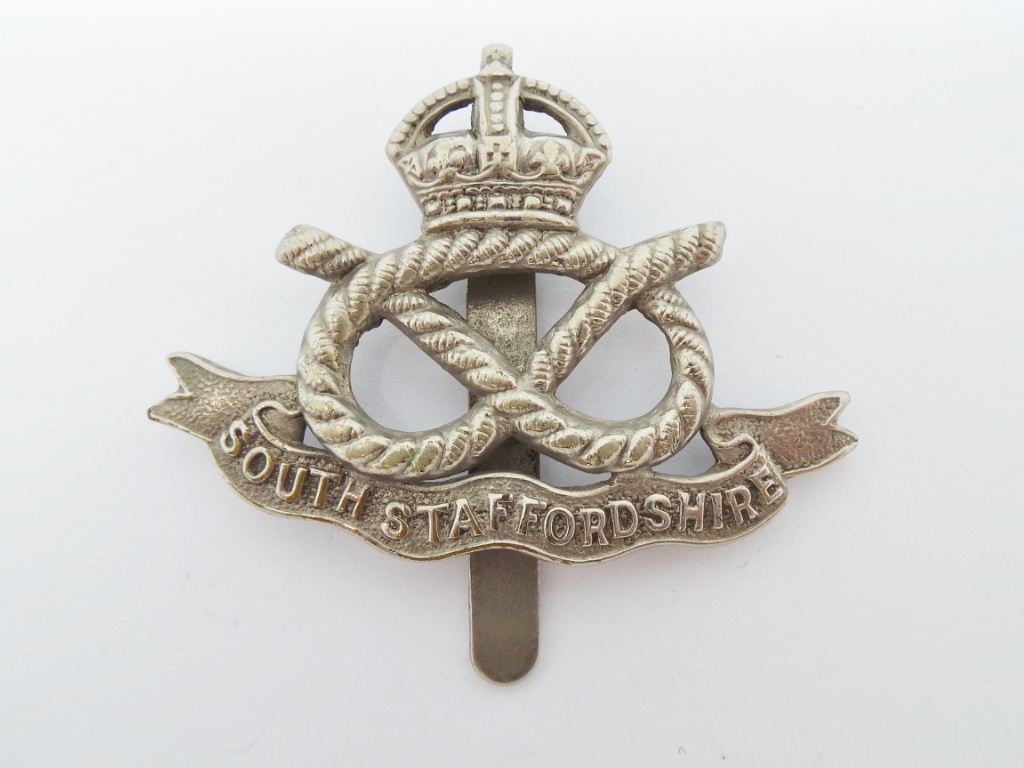 South Staffordshire Regiment Chrome Cap Badge - King's Crown