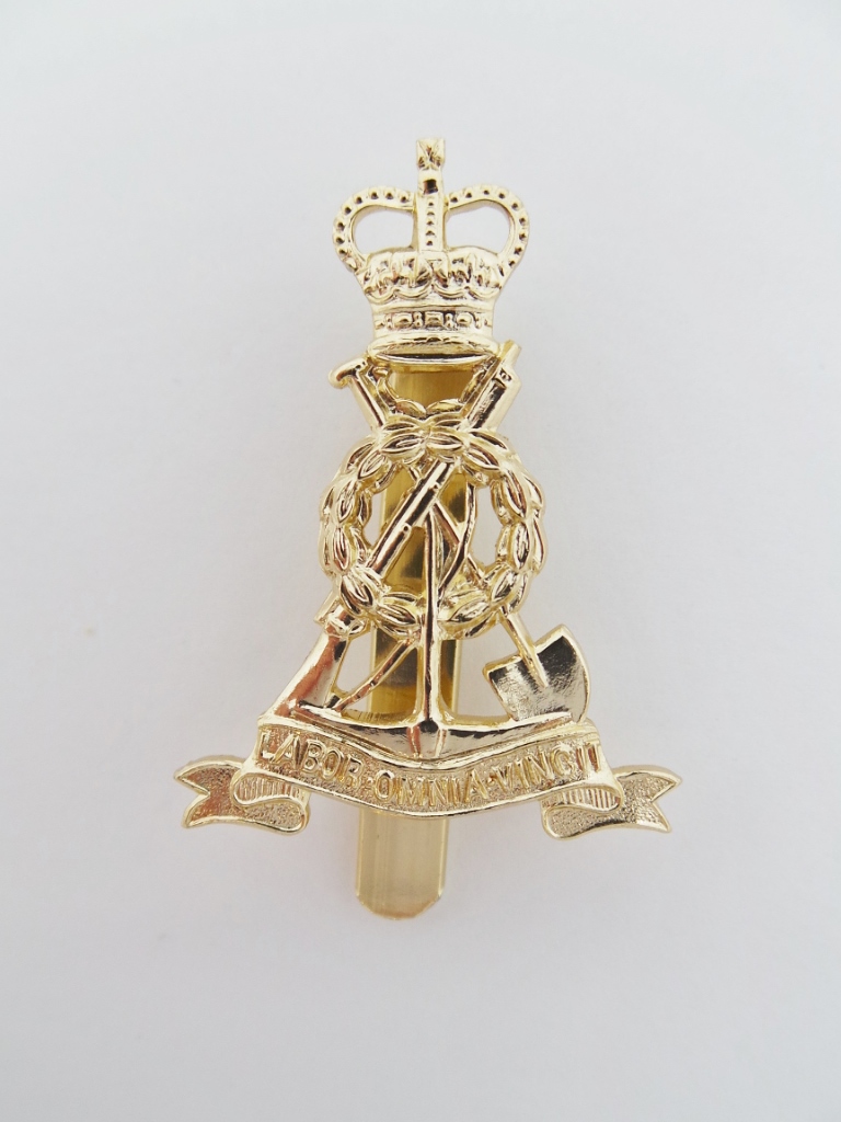 Pioneer Corps Anodised (Staybrite) Beret Badge - Queen's Crown