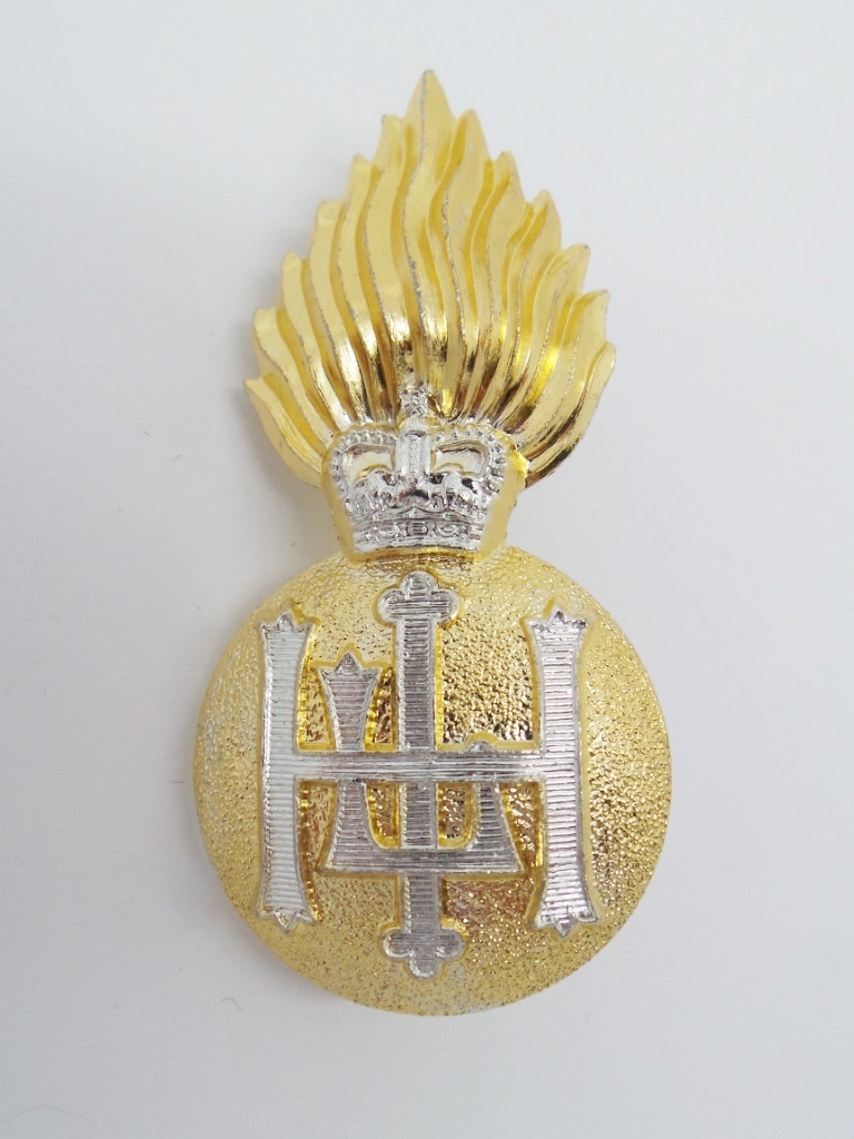 Royal Highland Fusiliers Anodised (Staybrite) Cap Badge
