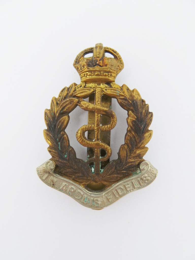 Royal Army Medical Corps (R.A.M.C.) Cap Badge - King's Crown (Bi-metal)