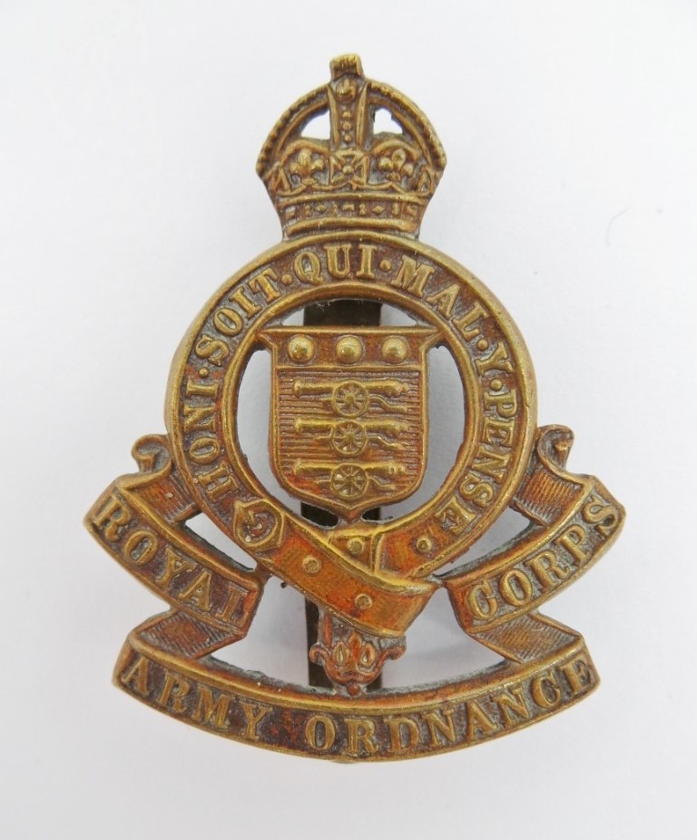 Royal Army Ordnance Corps (R.A.O.C.) Cap Badge - King's Crown