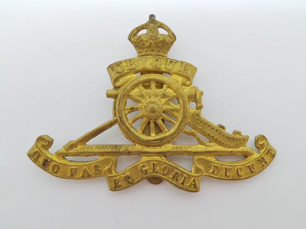 Royal Artillery Cap Badge - King's Crown