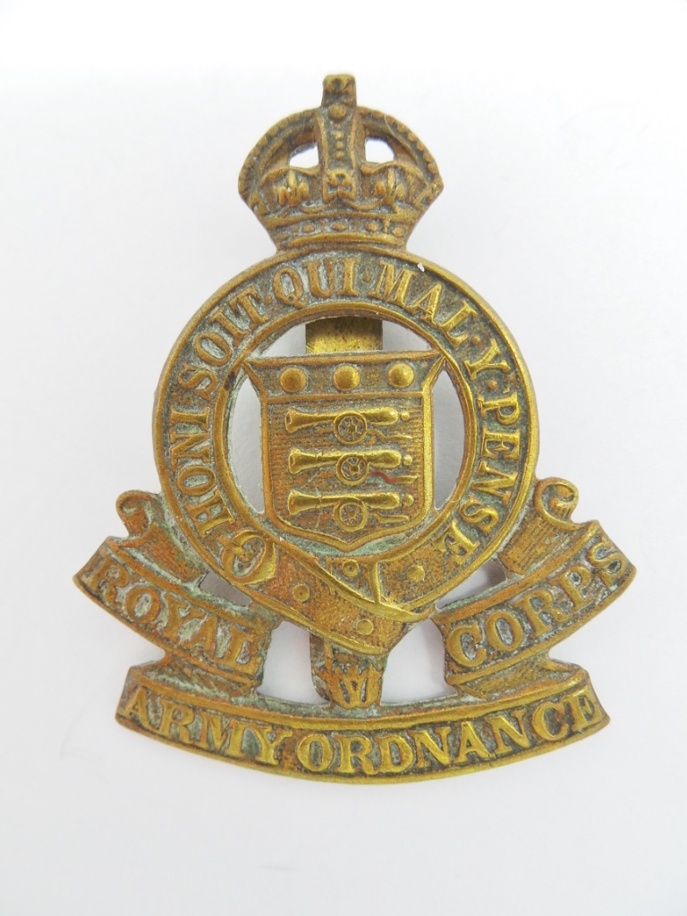 Royal Army Ordnance Corps (R.A.O.C.) Cap Badge - King's Crown