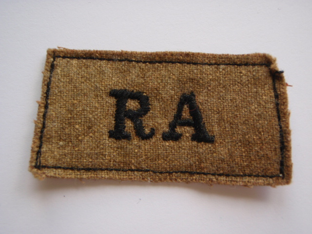 Royal Artillery (R.A.) Cloth Slip On Shoulder Title