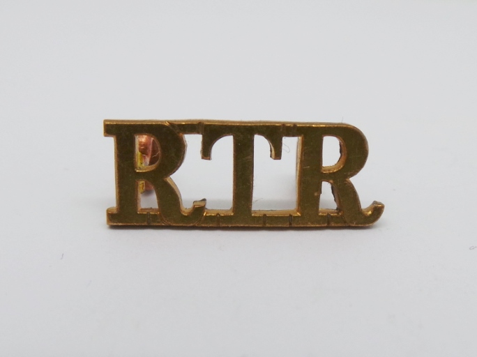Royal Tank Regiment (R.T.R.) Officer's Shoulder Title