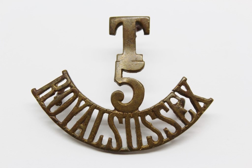5th Territorial Bn. Royal Sussex Regiment (T/5/ROYAL SUSSEX) Shoulder Title