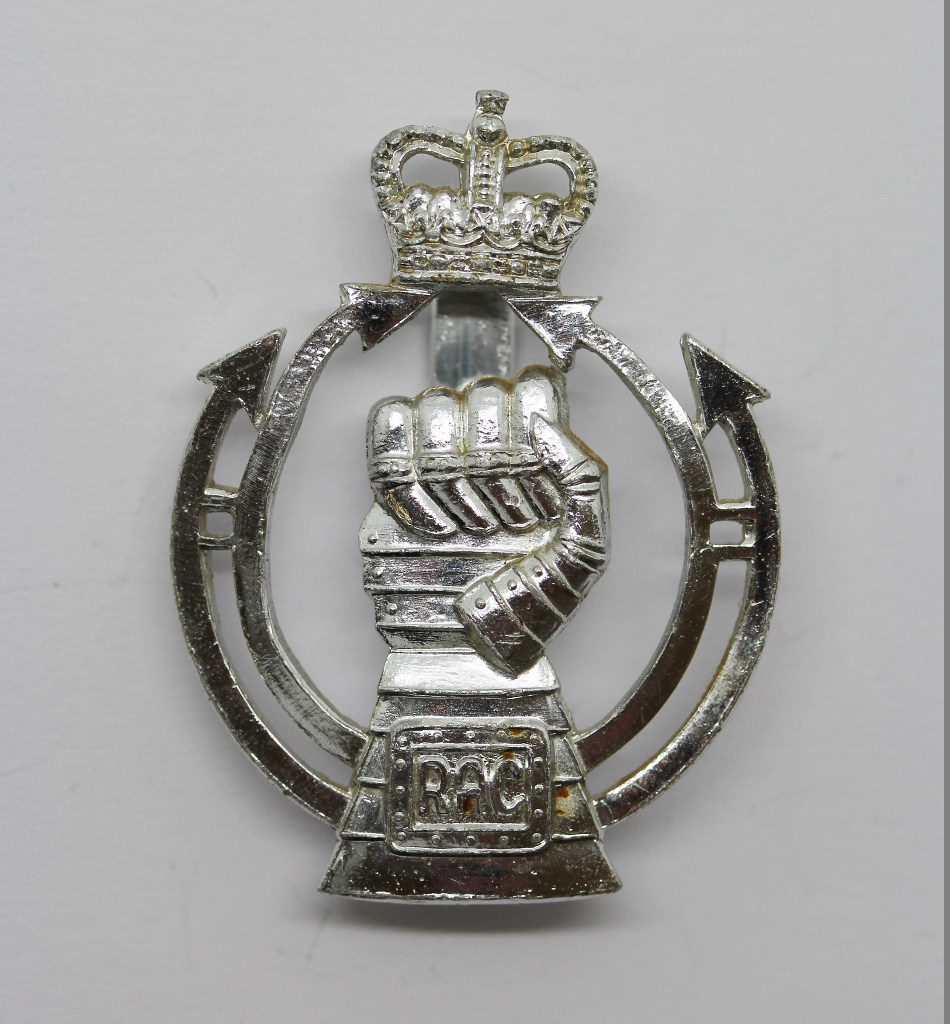 Royal Armoured Corps (R.A.C.) Anodised (Staybrite) Cap Badge - Queen's Crown