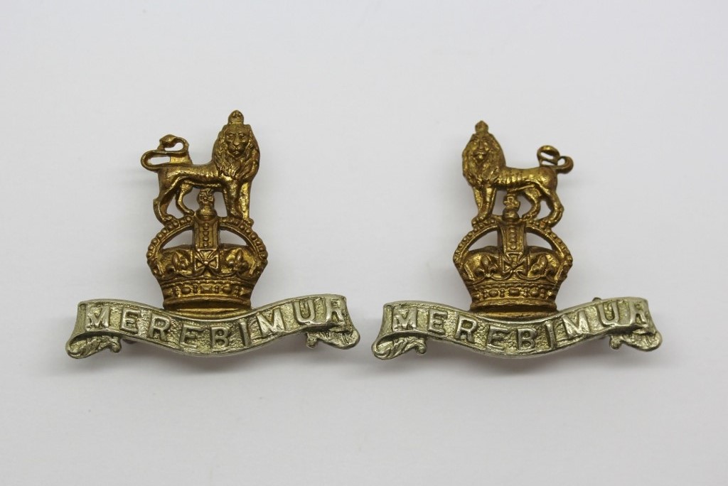 Pair of 15th/19th Hussars Collar Badges - King's Crown