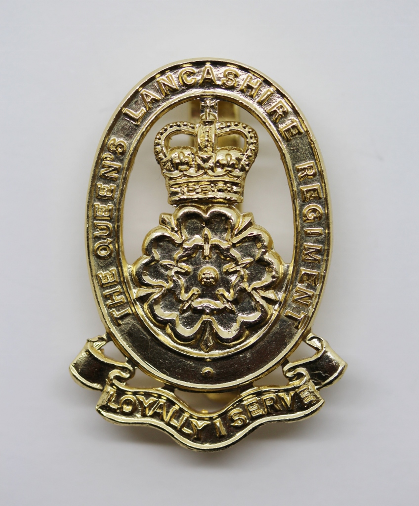 Queen's Lancashire Regiment Anodised (Staybrite) Cap Badge