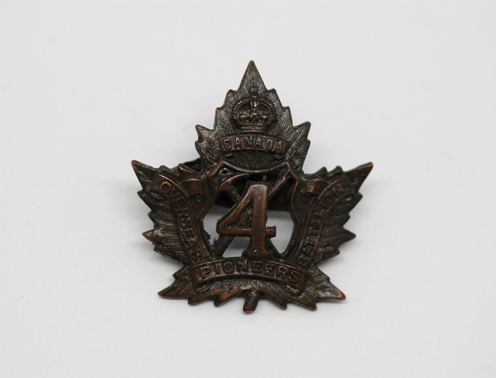 Canadian 4th Overseas Pioneers Battalion Officer's Collar Badge