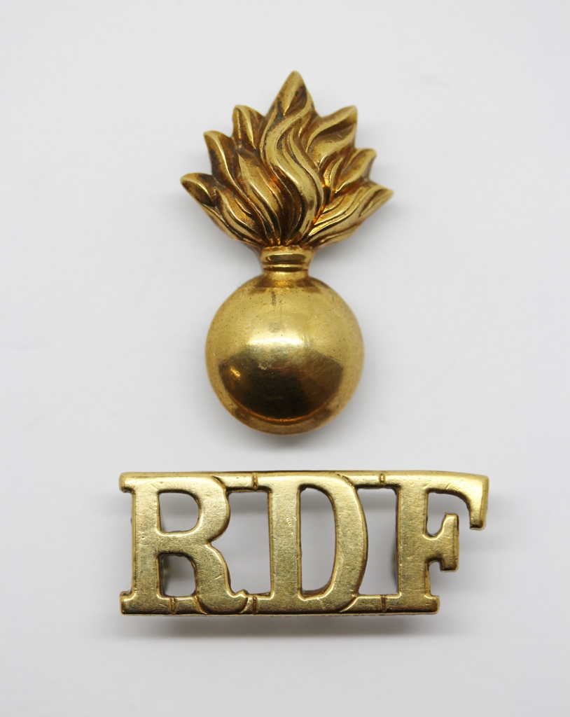 Royal Dublin Fusiliers (R.D.F.) Shoulder Title