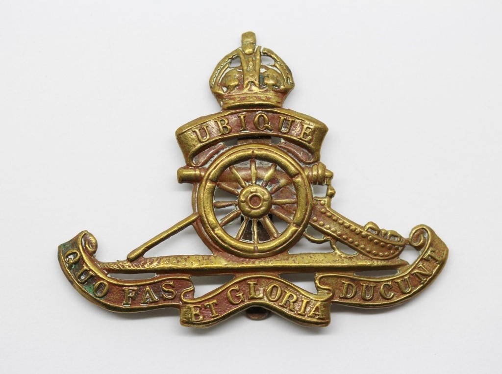 Royal Artillery Cap Badge - King's Crown