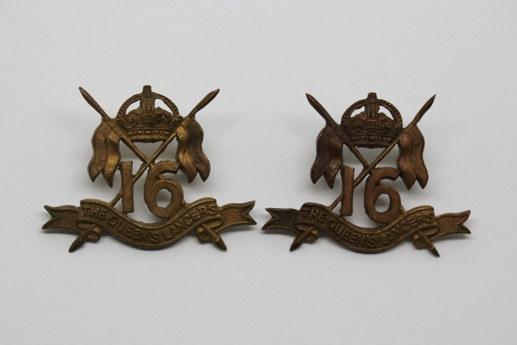 Pair of 16th Queen's Lancers Officer's Collar Badges - King's Crown