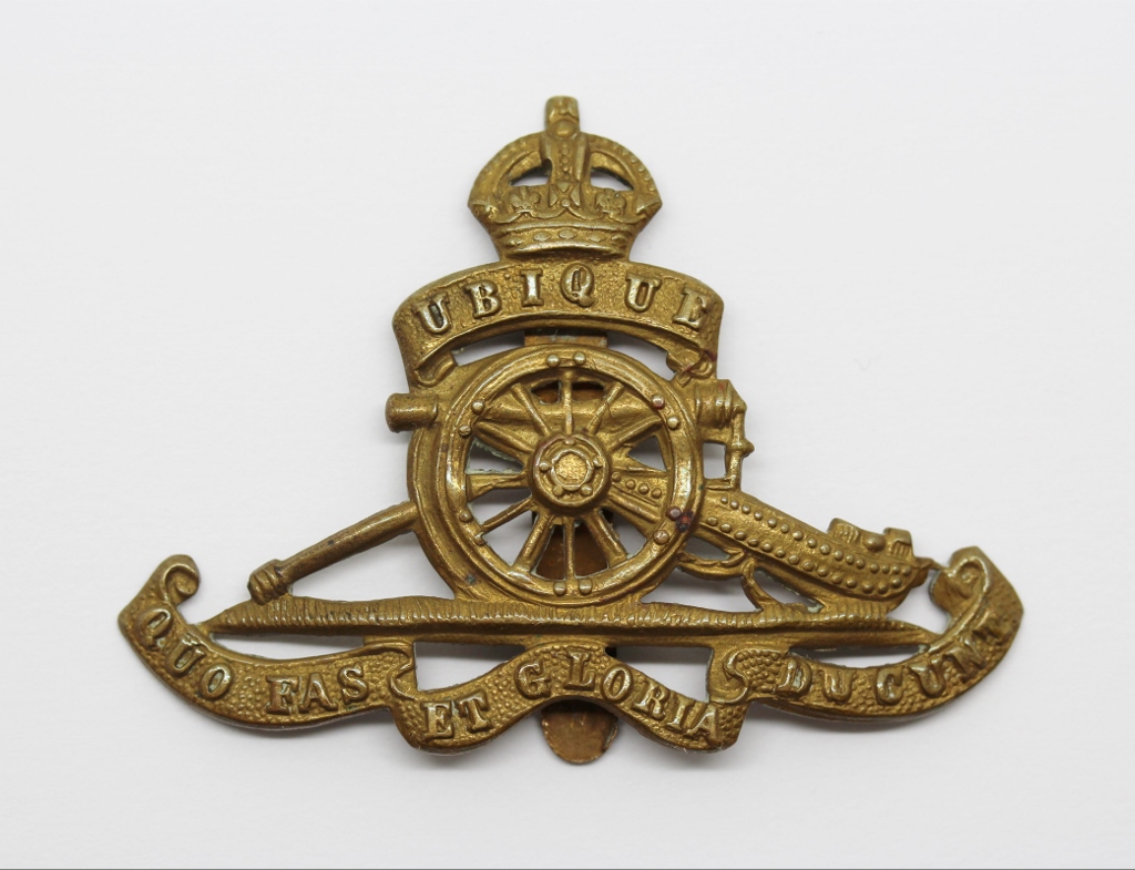 Royal Artillery Cap Badge - King's Crown