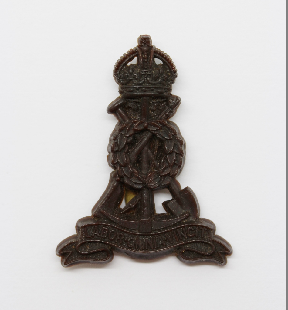 Pioneer Corps WW2 Plastic Economy Cap Badge