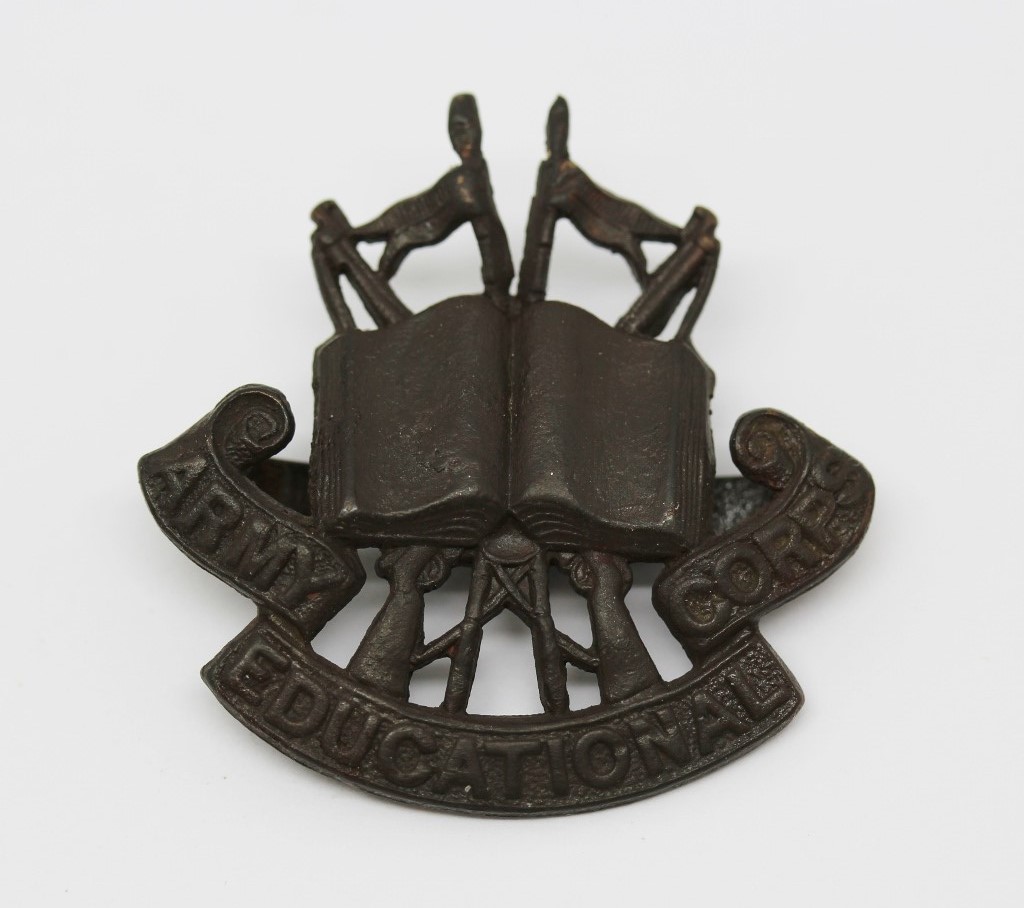 Army Educational Corps Officer's Service Dress Cap Badge (1st Pattern)